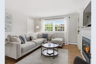 80 B Washington Park Dr #7, Andover, MA 01810 - Photo 3