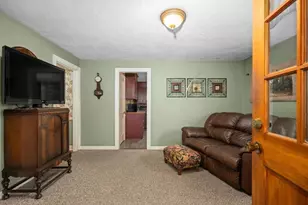 23 Walnut St, Oxford, MA 01540 - Photo 23