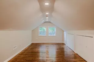 51 School St, Upton, MA 01568 - Photo 9