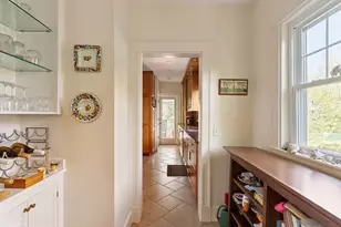 223 Lakeview Ave, Cambridge, MA 02138 - Photo 7
