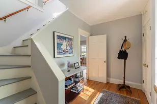 223 Lakeview Ave, Cambridge, MA 02138 - Photo 13