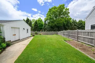 90 Holly Rd, Marshfield, MA 02050 - Photo 23
