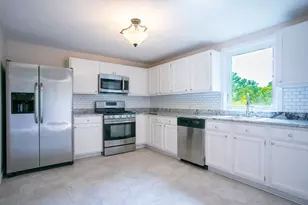 853 Main St, Acushnet, MA 02743 - Photo 3