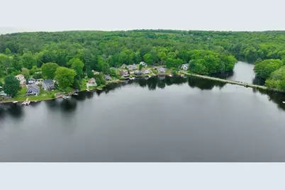 6 Wilson Ave, Spencer, MA 01562 - Photo 3