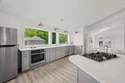 6 Wilson Ave, Spencer, MA 01562 - Photo 7