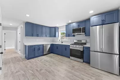 49 Custer St, Rockland, MA 02370 - Photo 15