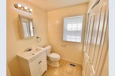 93 Orleans #93, Springfield, MA 01109 - Photo 9