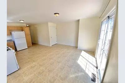 93 Orleans #93, Springfield, MA 01109 - Photo 7