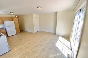 93 Orleans, Springfield, MA 01109 - Photo 7