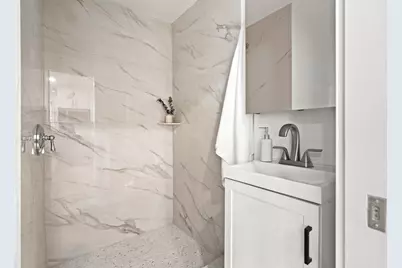 60 Derby St #3, Somerville, MA 02145 - Photo 13