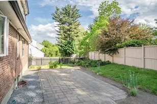 284 Lake St, Belmont, MA 02478 - Photo 37