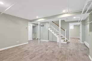 284 Lake St, Belmont, MA 02478 - Photo 33