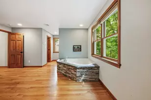 50 Melrose Ave, Tewksbury, MA 01876 - Photo 15