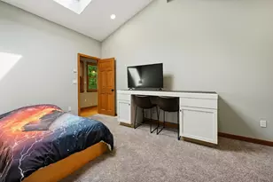 50 Melrose Ave, Tewksbury, MA 01876 - Photo 33