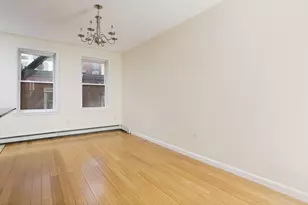 11 Bartlett Pl, Boston, MA 02113 - Photo 3
