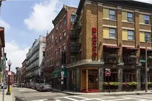 11 Bartlett Pl, Boston, MA 02113 - Photo 7