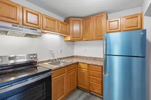 197 High St, Holyoke, MA 01040 - Photo 11