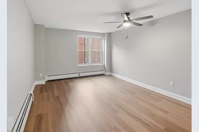 197 High St #302, Holyoke, MA 01040 - Photo 3