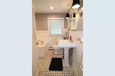 26 Robin Ln, Somerset, MA 02726 - Photo 19