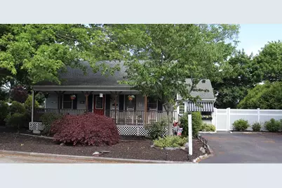 26 Robin Ln, Somerset, MA 02726 - Photo 1