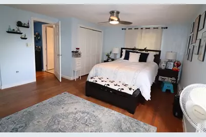 26 Robin Ln, Somerset, MA 02726 - Photo 17