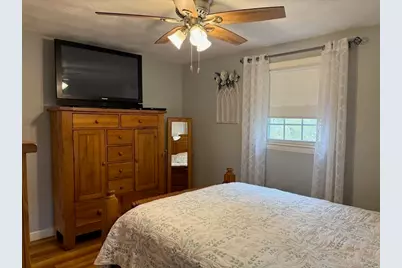 31 Columbus Rd, Woburn, MA 01801 - Photo 13
