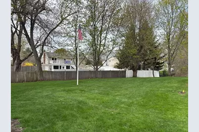 31 Columbus Rd, Woburn, MA 01801 - Photo 25