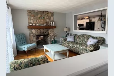 31 Columbus Rd, Woburn, MA 01801 - Photo 5