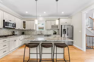 156 Ashmont St, Boston, MA 02124 - Photo 5