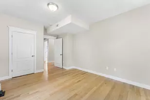 156 Ashmont St, Boston, MA 02124 - Photo 19