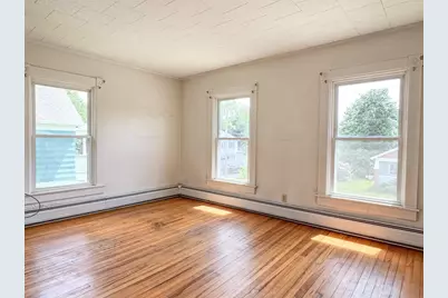 17 Worcester Ave, Montague, MA 01376 - Photo 15