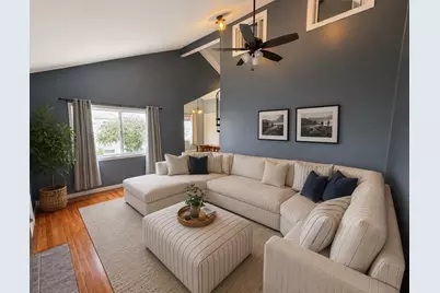 32 Autumn Ln #32, Amherst, MA 01002 - Photo 21