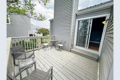 32 Autumn Ln #32, Amherst, MA 01002 - Photo 5