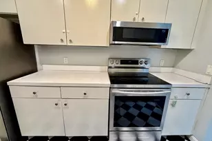 10 Weston Ave, Quincy, MA 02170 - Photo 23