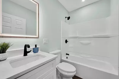 58 Lindell Ave, Leominster, MA 01453 - Photo 7