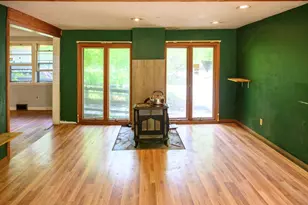 79 Plymouth St, Halifax, MA 02338 - Photo 5