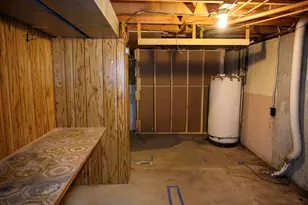 79 Plymouth St, Halifax, MA 02338 - Photo 23