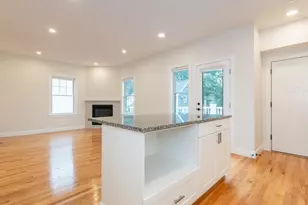 210 Adams, Waltham, MA 02435 - Photo 5