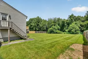 111 Woodburn Dr, Methuen, MA 01844 - Photo 23