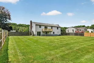111 Woodburn Dr, Methuen, MA 01844 - Photo 21