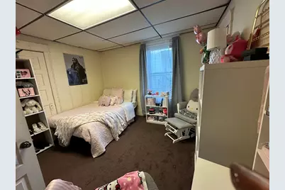 54 Freeland St, Worcester, MA 01603 - Photo 11