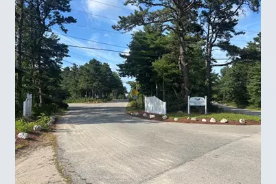 8 Blackbird Ave, Wareham, MA 02538 - Photo 9
