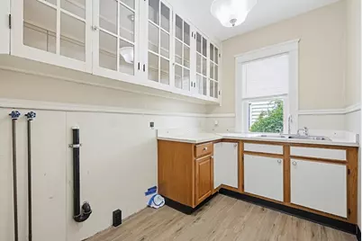 17 North Woodford Street, Worcester, MA 01604 - Photo 17