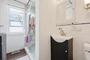 17 N Woodford St, Worcester, MA 01604 - Photo 21