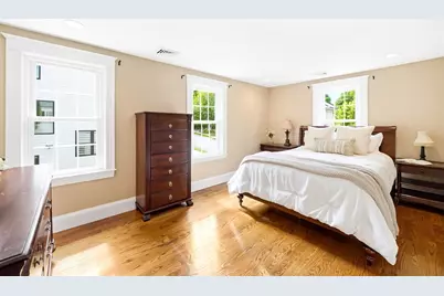 18 Grayson Rd, Winchester, MA 01890 - Photo 17