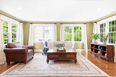 18 Grayson Rd, Winchester, MA 01890 - Photo 7