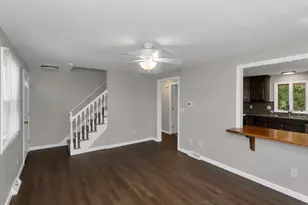 105 Mazarin St, Springfield, MA 01151 - Photo 9
