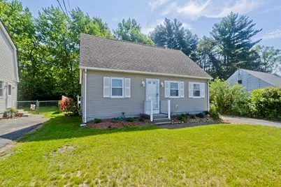 105 Mazarin St, Springfield, MA 01151 - Photo 3