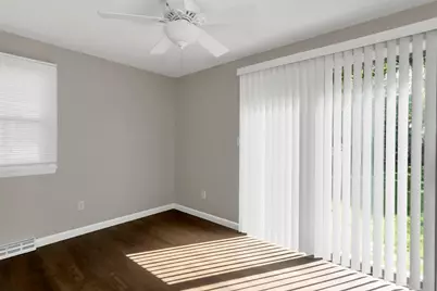 105 Mazarin St, Springfield, MA 01151 - Photo 13