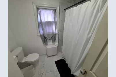 160 Orleans, Lowell, MA 01580 - Photo 19